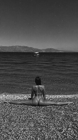 maria_eleni.p nude photo 8