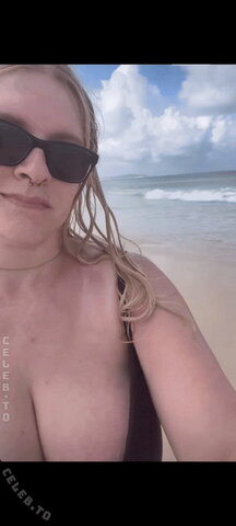 Maria.Johanna.07 – These gigantic swinging🍉