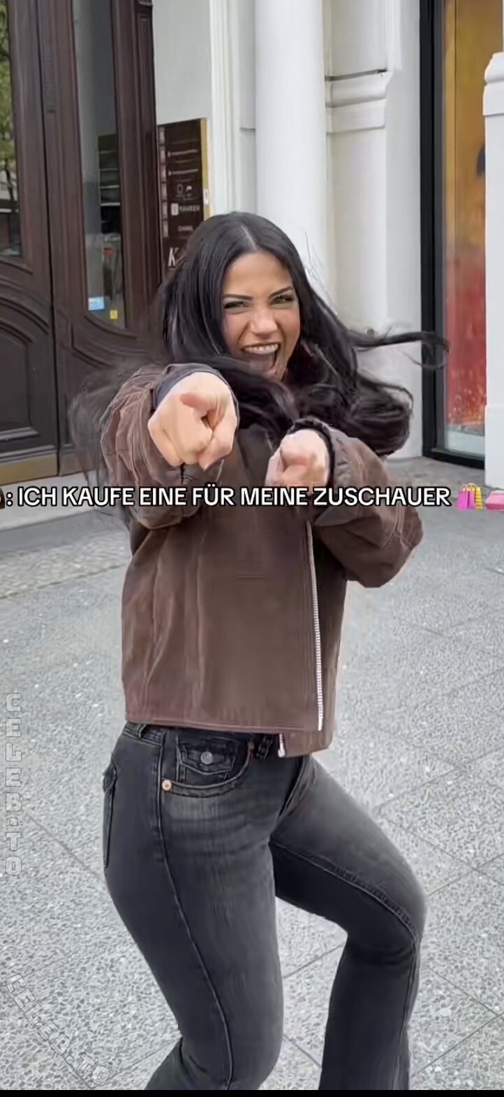 Mariamalkk nude photo 19