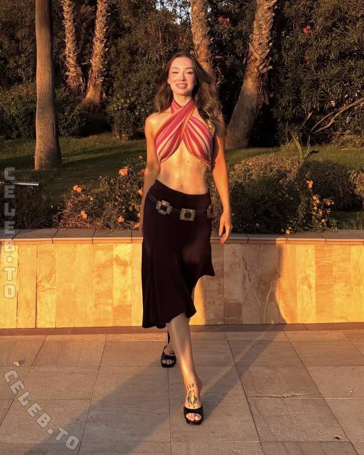 Mariattma.jadie nude photo 3