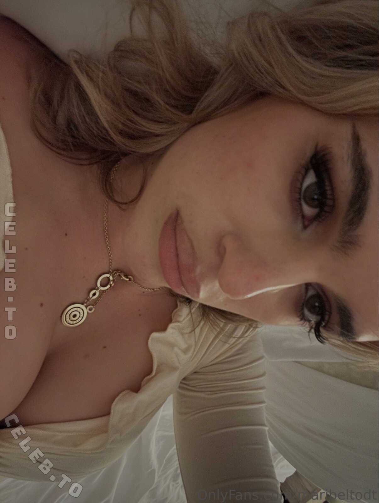 Maribel Sancia Todt nude photo 4