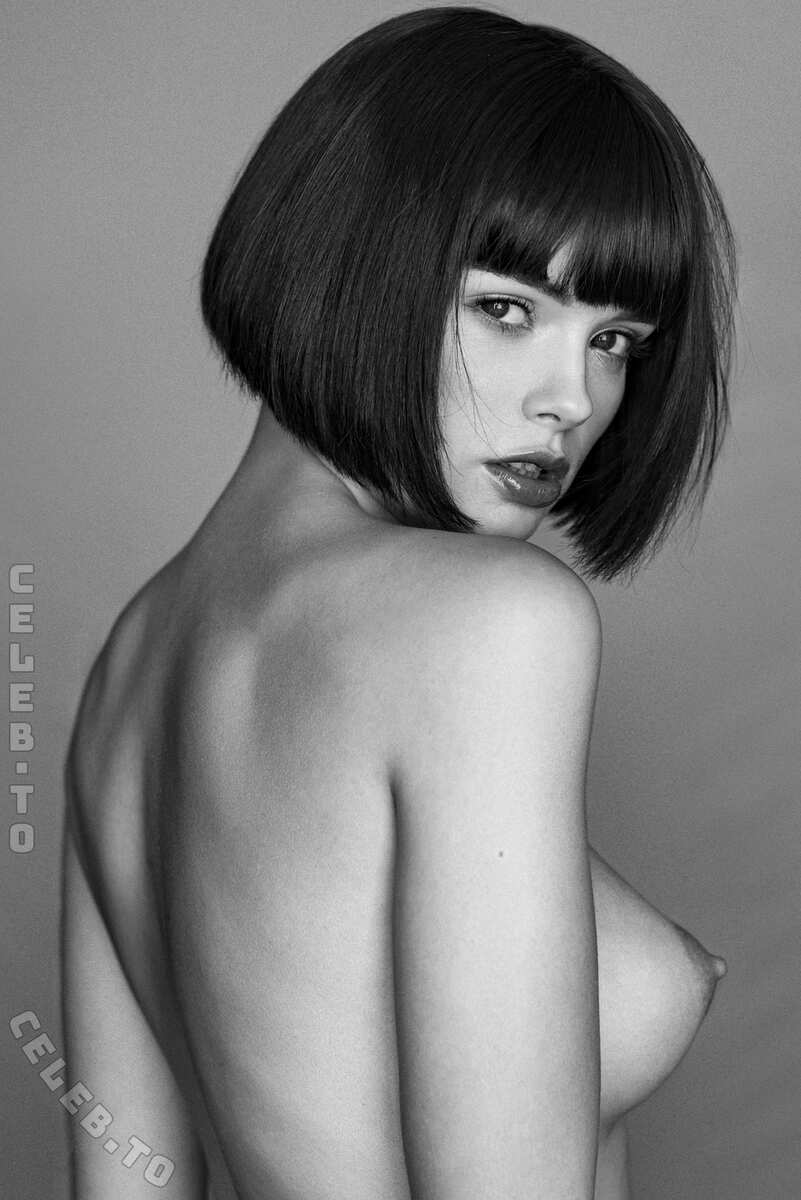 Marie Grippon nude photo 6
