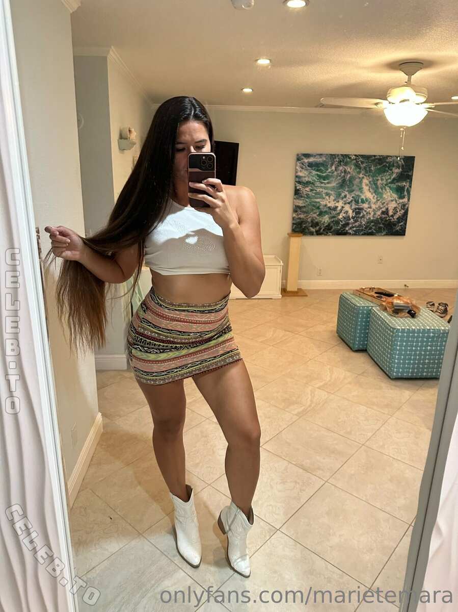 Marie Temara nude photo 2