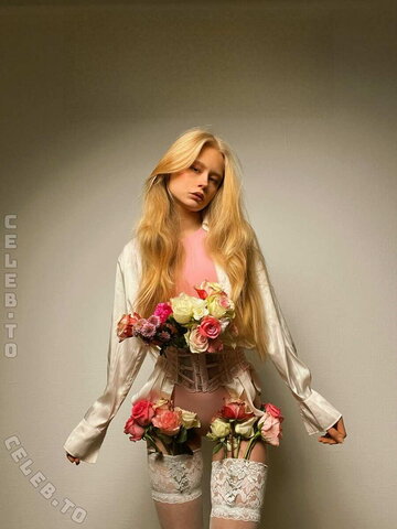 Marieejoan nude photo 20