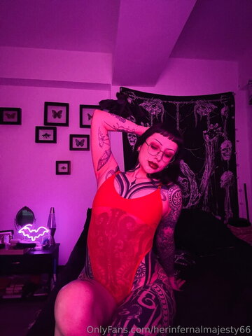 MarieHaze nude photo 6