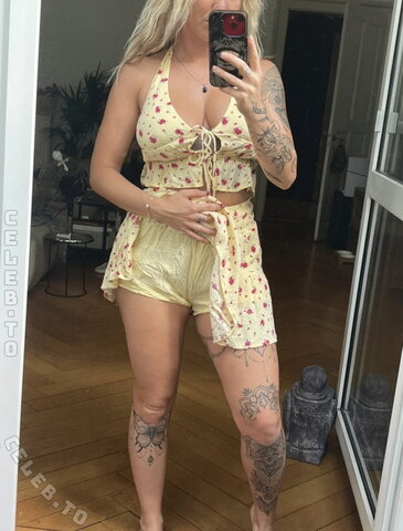 mariela_ella nude photo 3