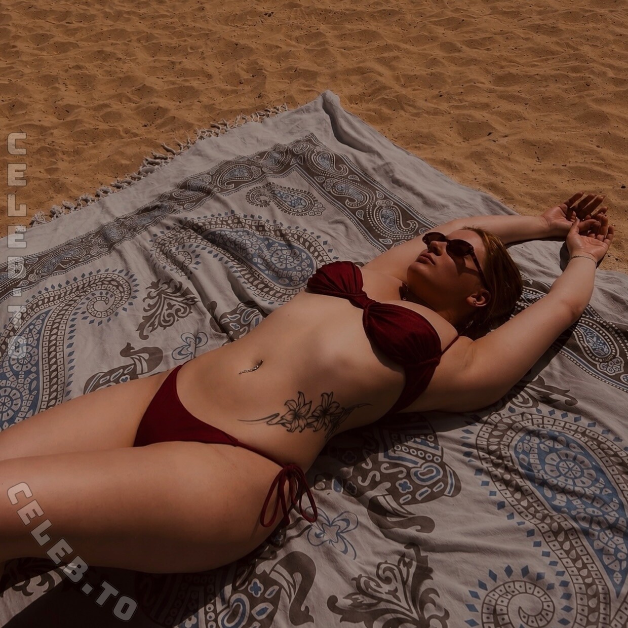 Marieohneplan nude photo 1