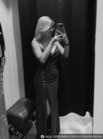 Mariesteins – Dress for a wedding