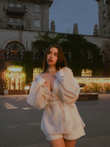 Mariia nude photo 11