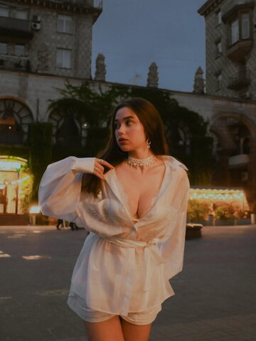 Mariia nude photo 8