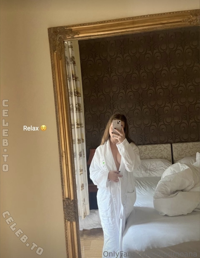 marimoana nude photo 2