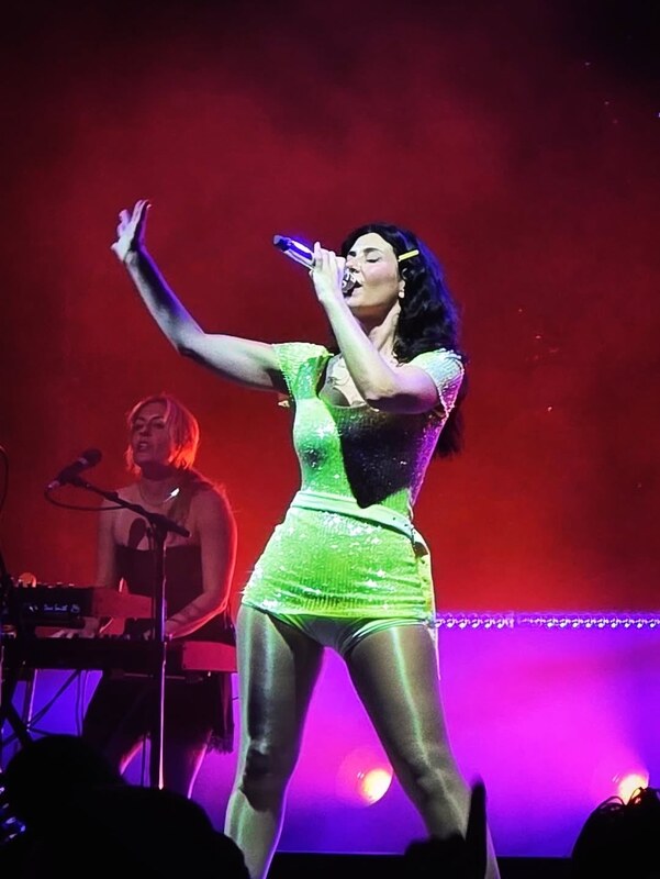 Marina Diamandis nude photo 7
