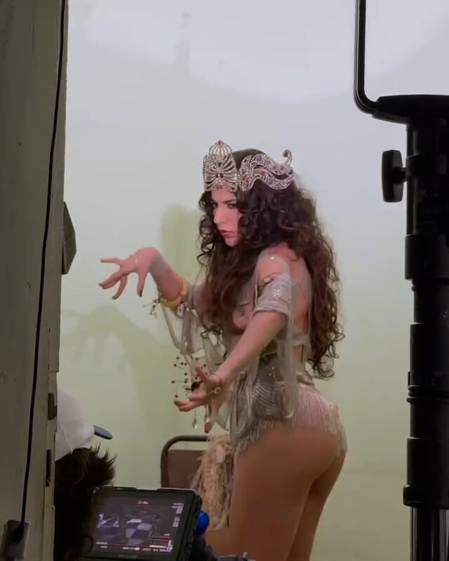 Marina Sena nude photo 2