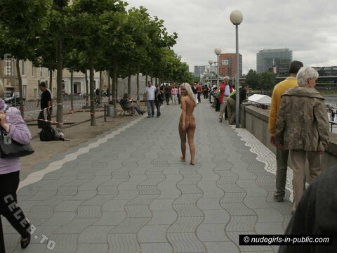 Marinka nude photo 43
