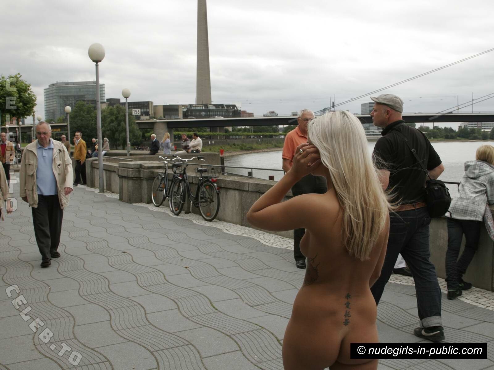 Marinka nude photo 8