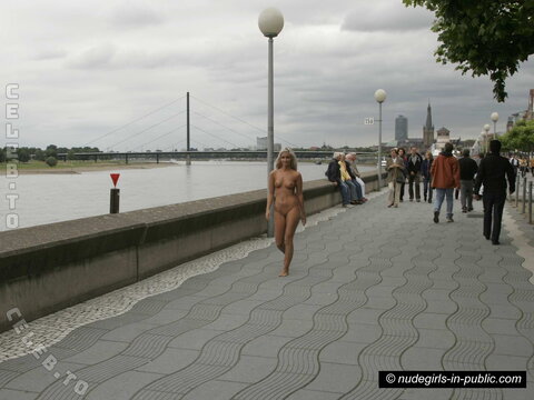 Marinka nude photo 1