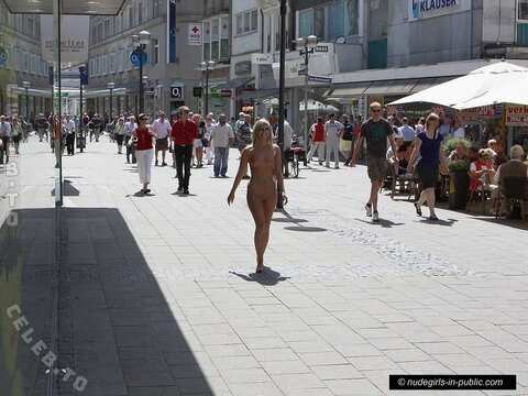 Marinka nude photo 670