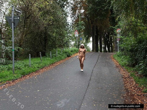 Marinka nude photo 182