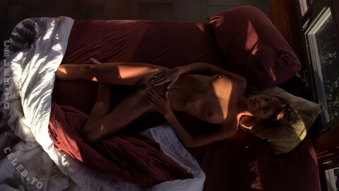 Marisa Papen nude photo 7