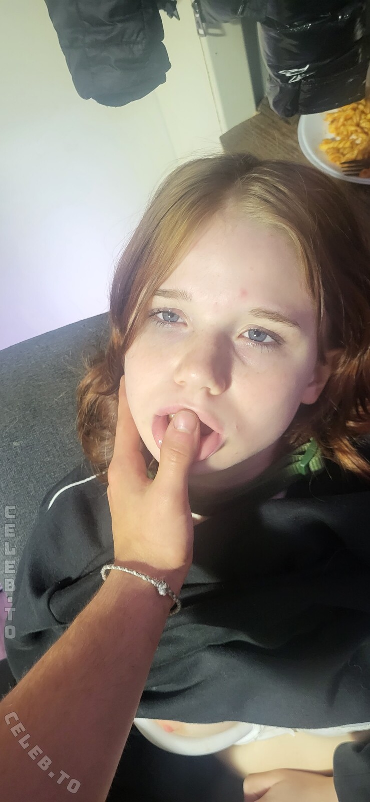 Markt.de Amateurinnen nude photo 20