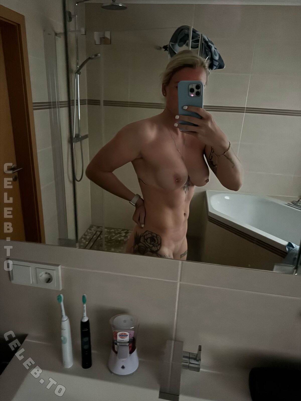Markt.de Amateurinnen nude photo 7