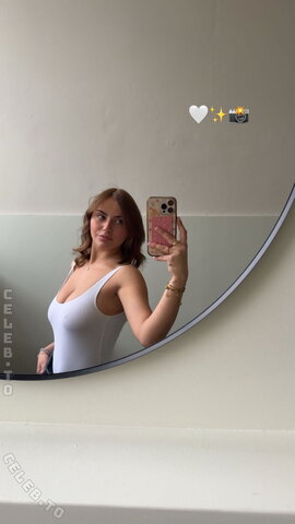 Marleen Schäfer nude photo 1