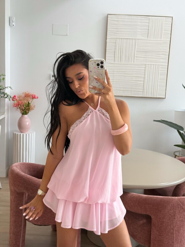 Marta Diaz nude photo 4