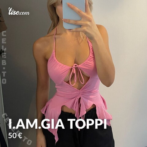 Marta Istomina nude photo 14