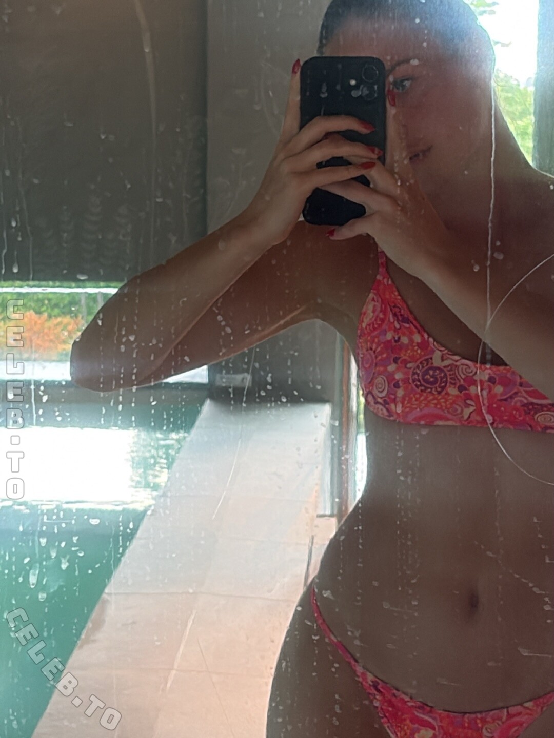 Marta Kostyuk nude photo 4