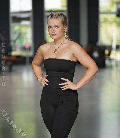 marta.kc nude photo 2
