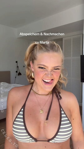 marta.kc nude photo 2