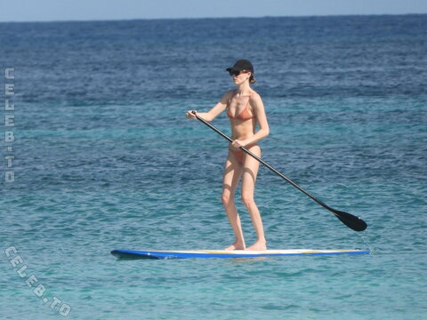 Martha Hunt nude photo 99