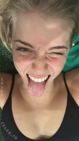 Martina dell nude photo 1