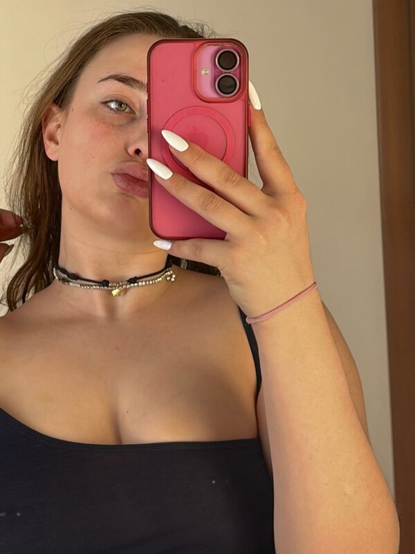 Martina Vigano nude photo 7