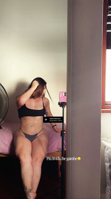 Martina Vigano nude photo 6