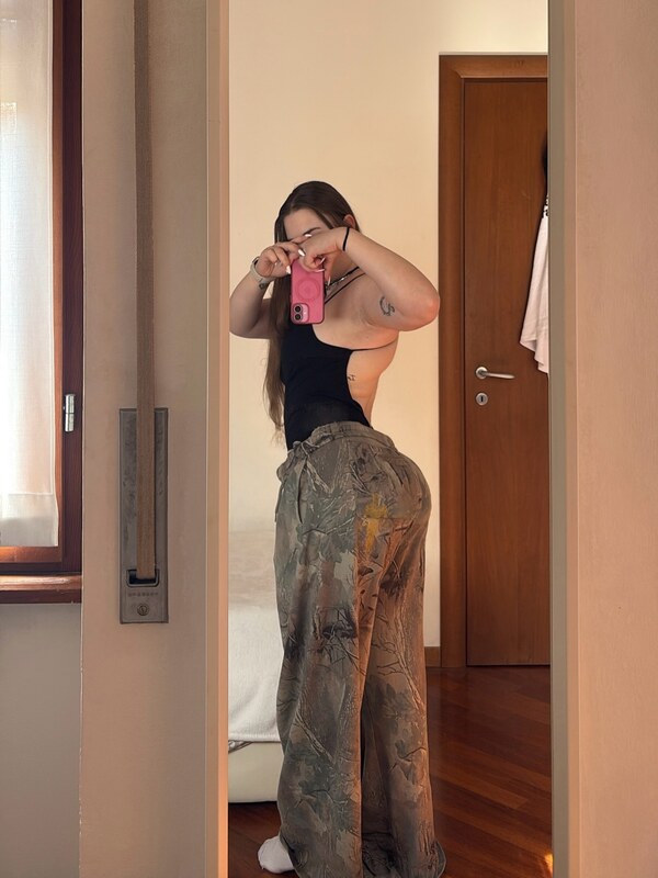 Martina Vigano nude photo 27