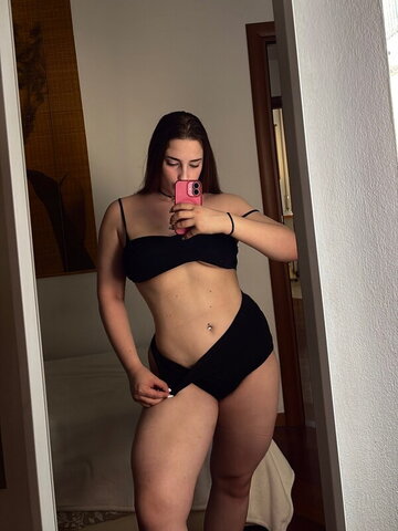Martina Vigano nude photo 21