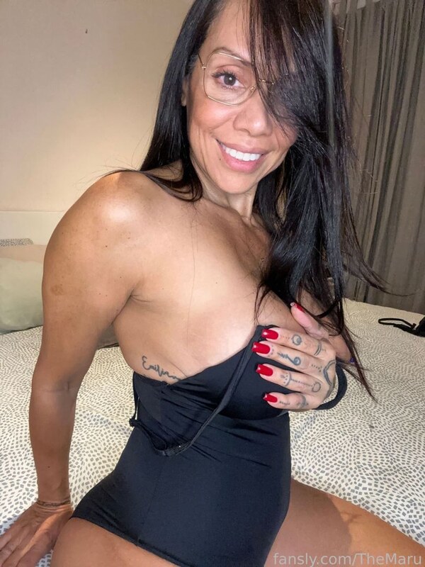 Marub Hernandez nude photo 35