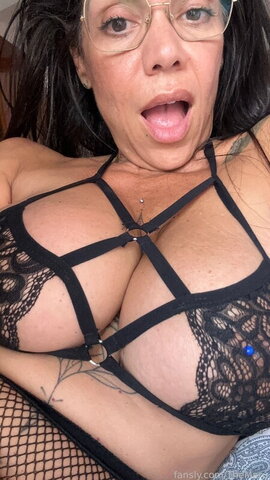 Marub Hernandez nude photo 31