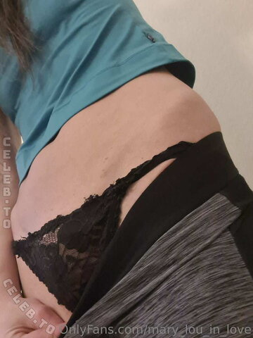 Mary Lou nude photo 6