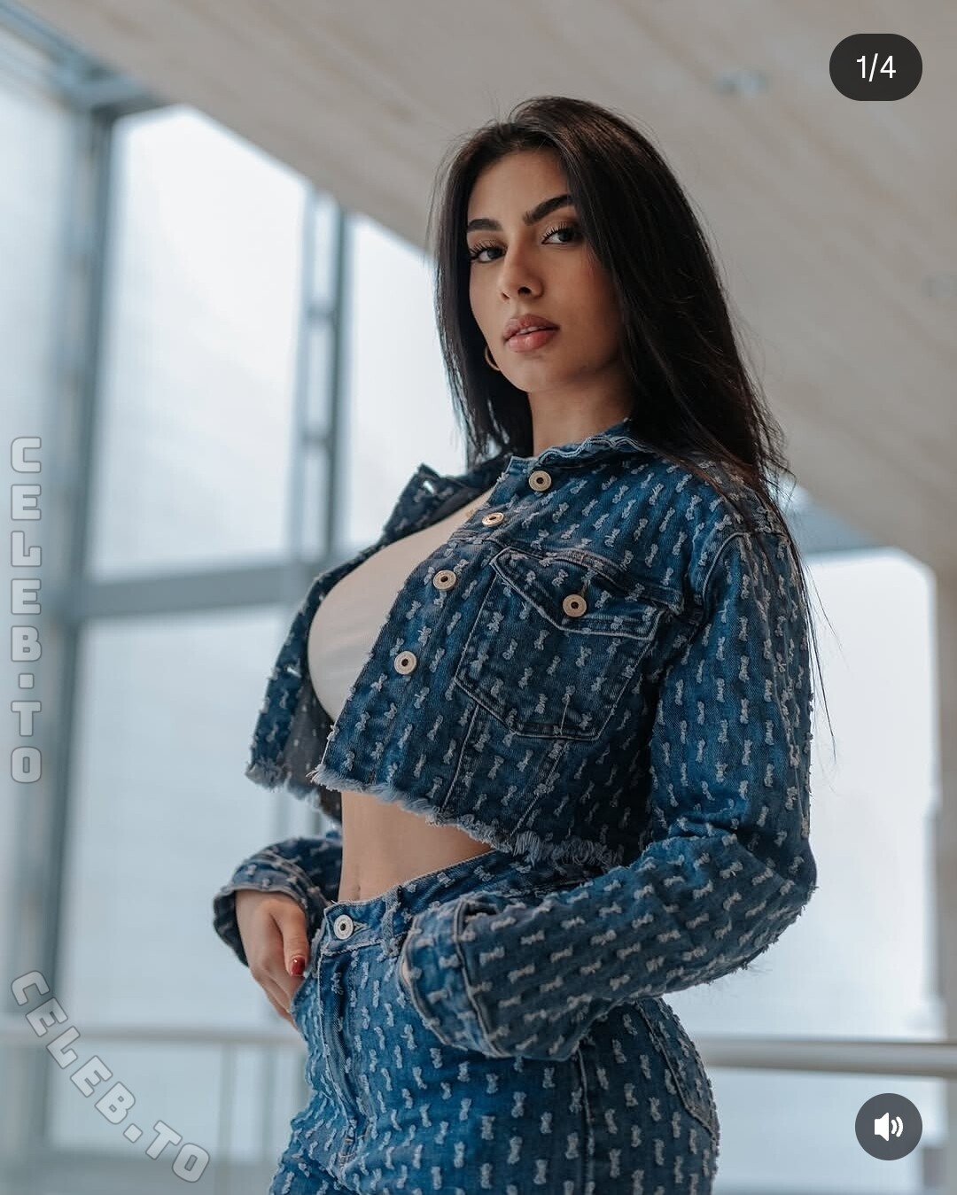 Maryam Ilenez nude photo 1