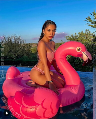 Maryam Ilenez nude photo 5
