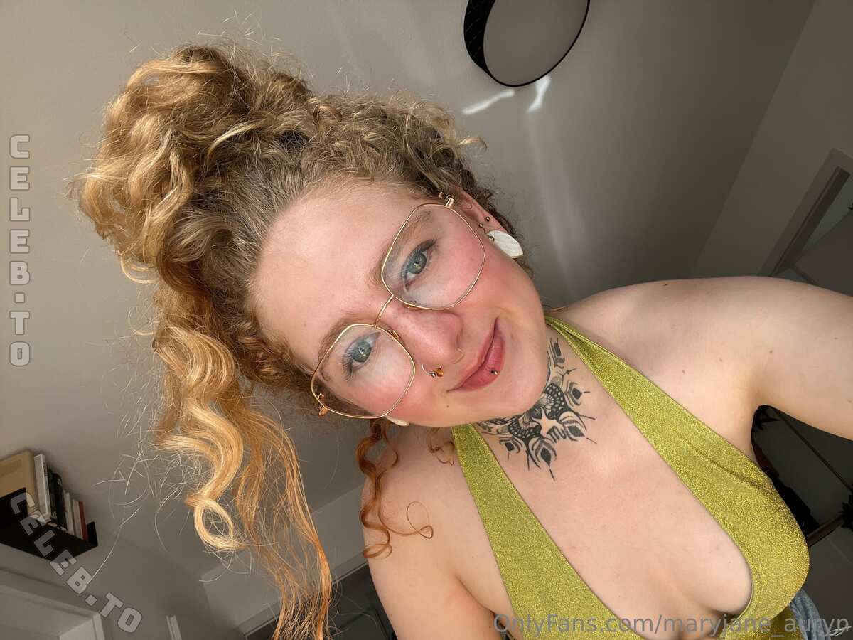 MaryjaneAuryn nude photo 1