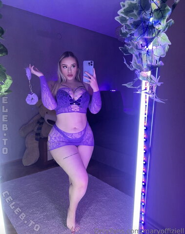 maryoffiziell nude photo 25