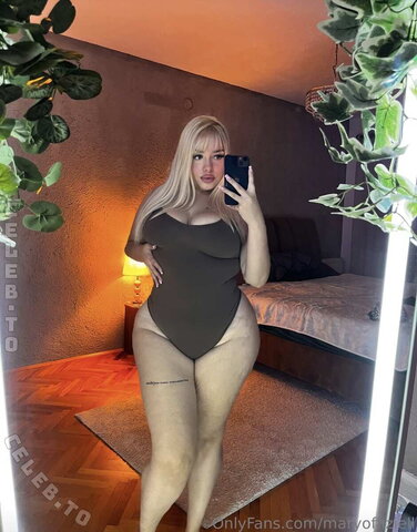 maryoffiziell photo 3