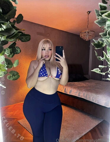 maryoffiziell photo 5