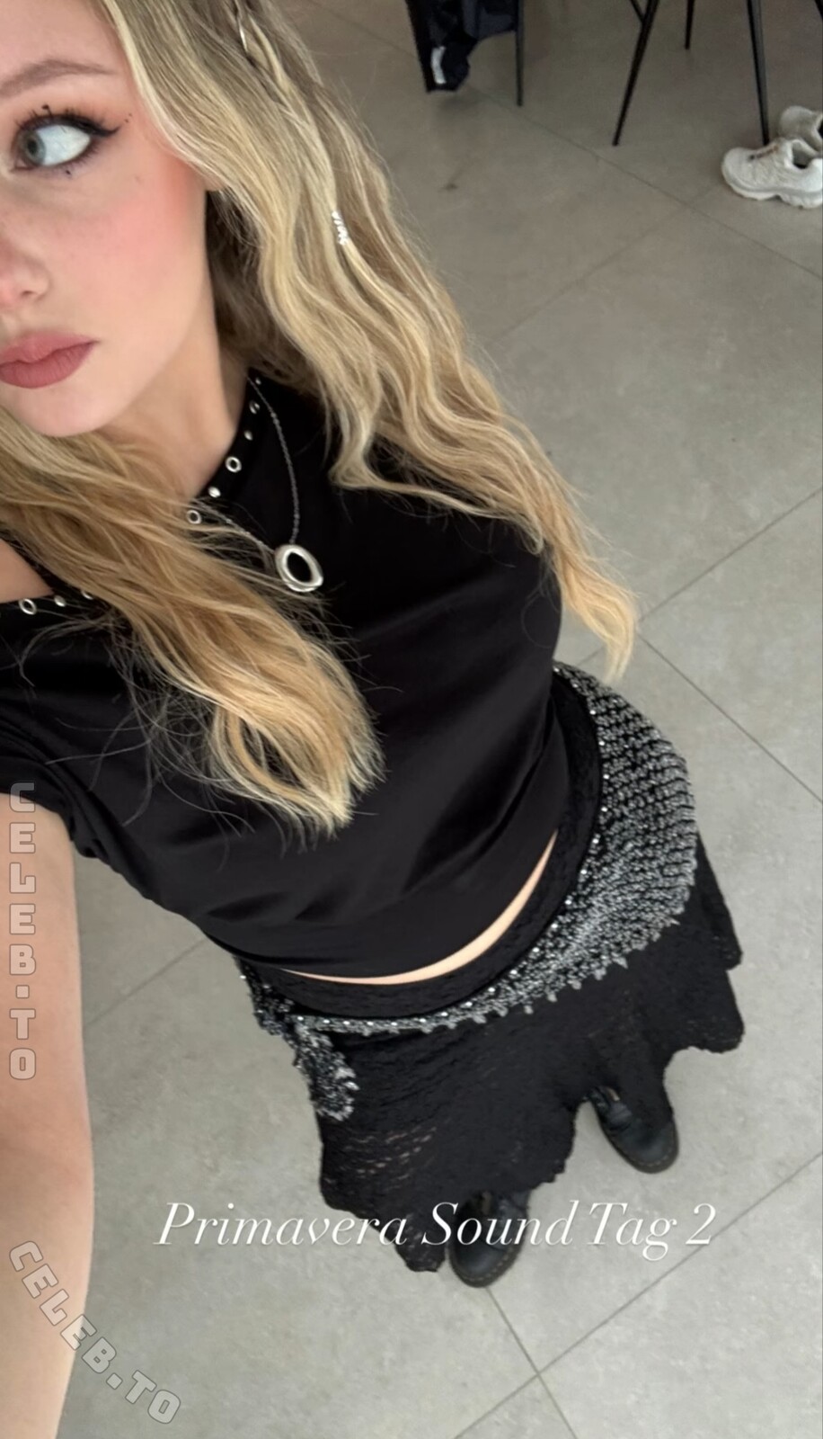 Mashabk nude photo 1