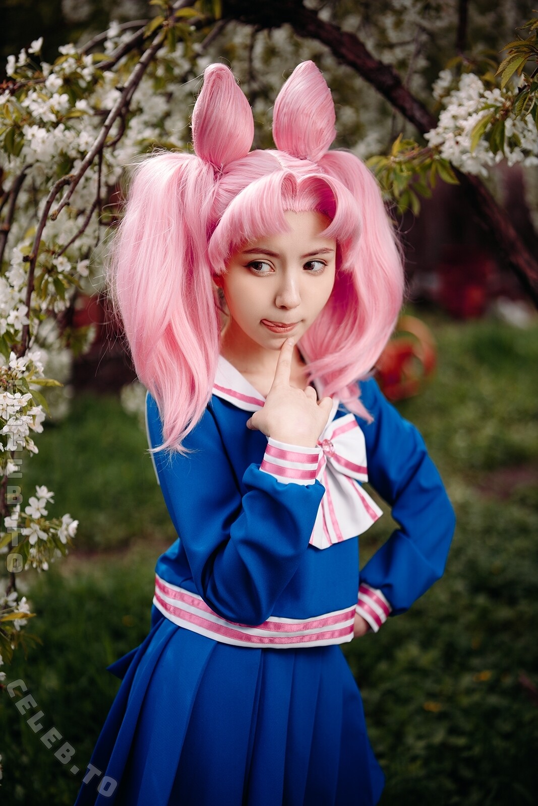 Mashiro nude photo 8