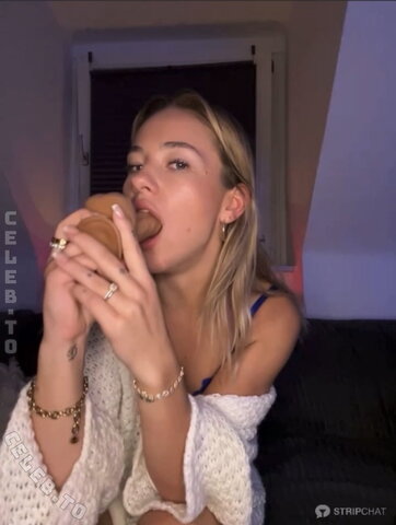 Mason x her nude photo 22