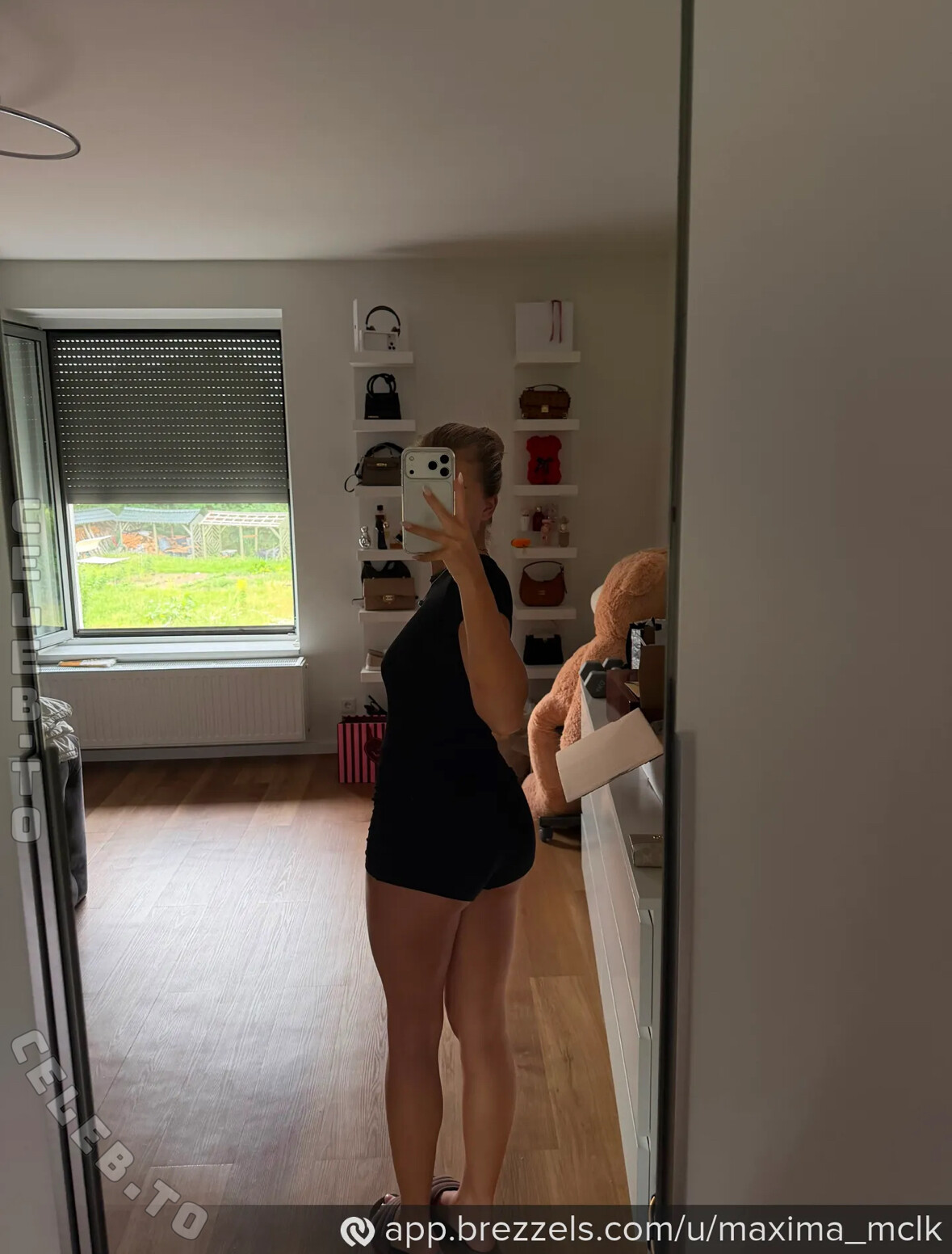 maxima_mclk nude photo 5